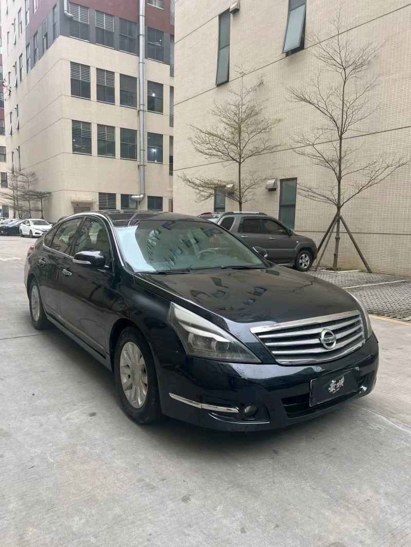 佛山09年日产天籁2