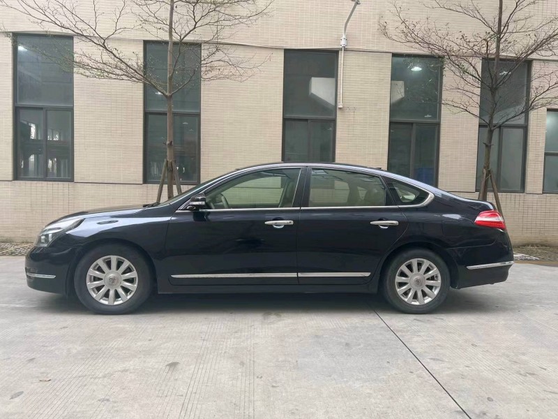 佛山09年日产天籁6