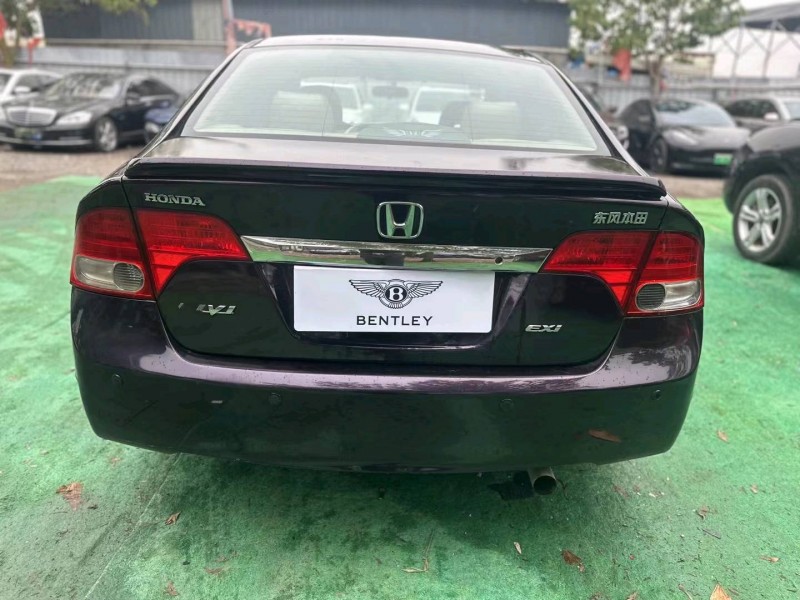 佛山09年本田思域4