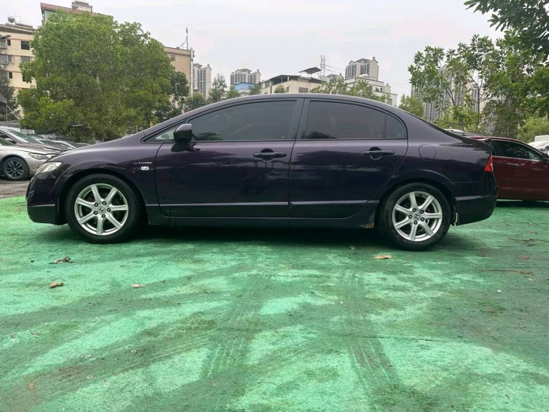 佛山09年本田思域6