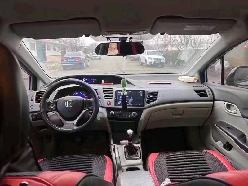 青岛11年本田思域4