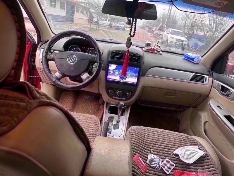 青岛14年别克凯越5