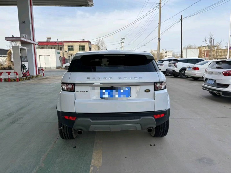 保定17年路虎极光8