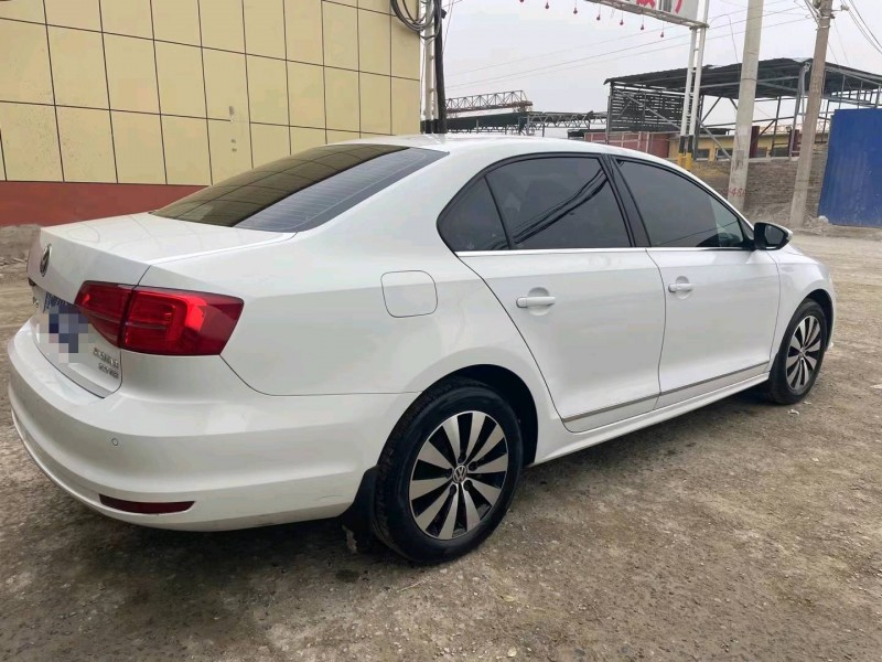 保定18年大众速腾4