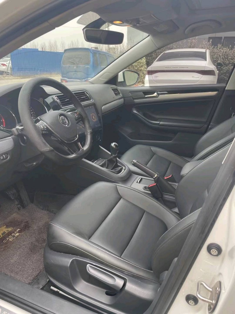 保定18年大众速腾8