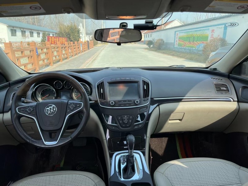 青岛13年别克君越6