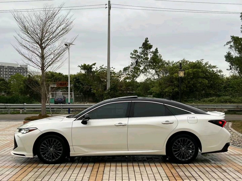 深圳19年丰田亚洲龙2