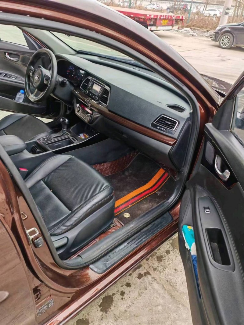 保定15年起亚K44