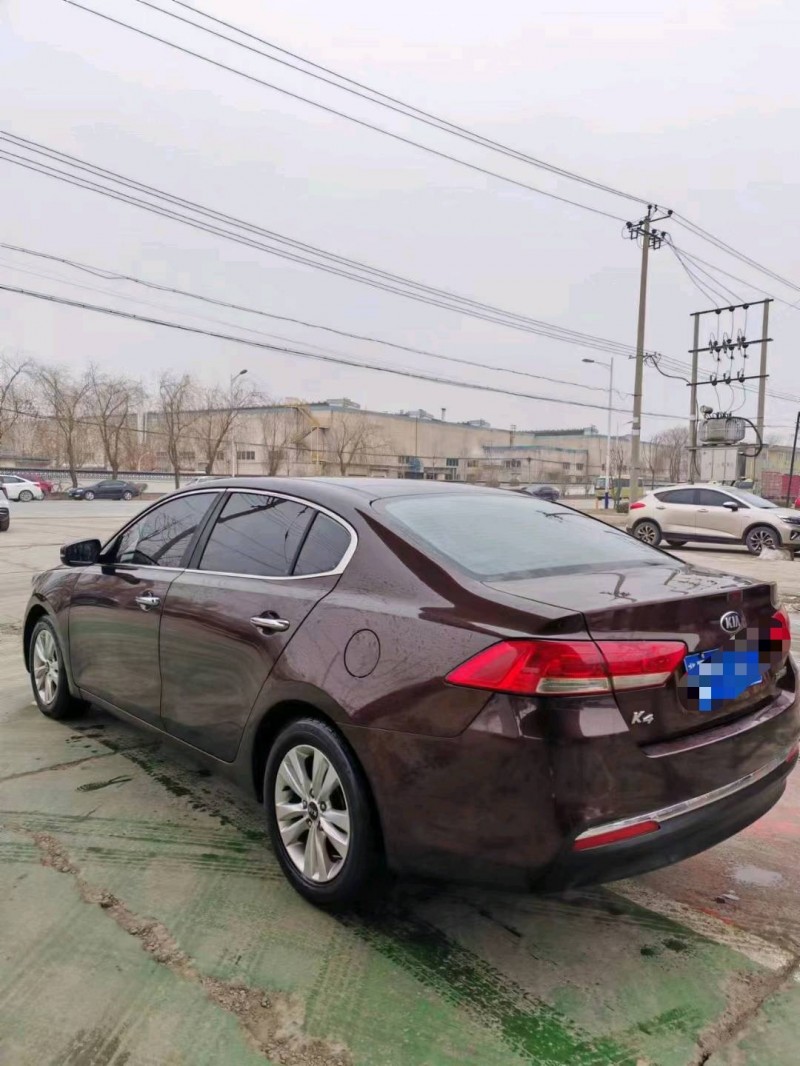 保定15年起亚K47