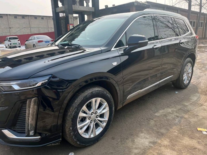 保定21年凯迪拉克XT63