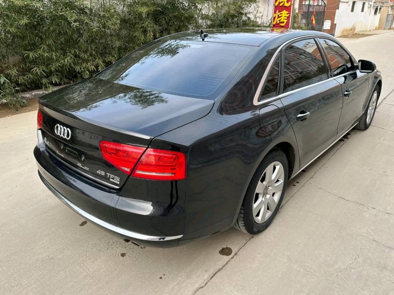 东营13年奥迪A8L6