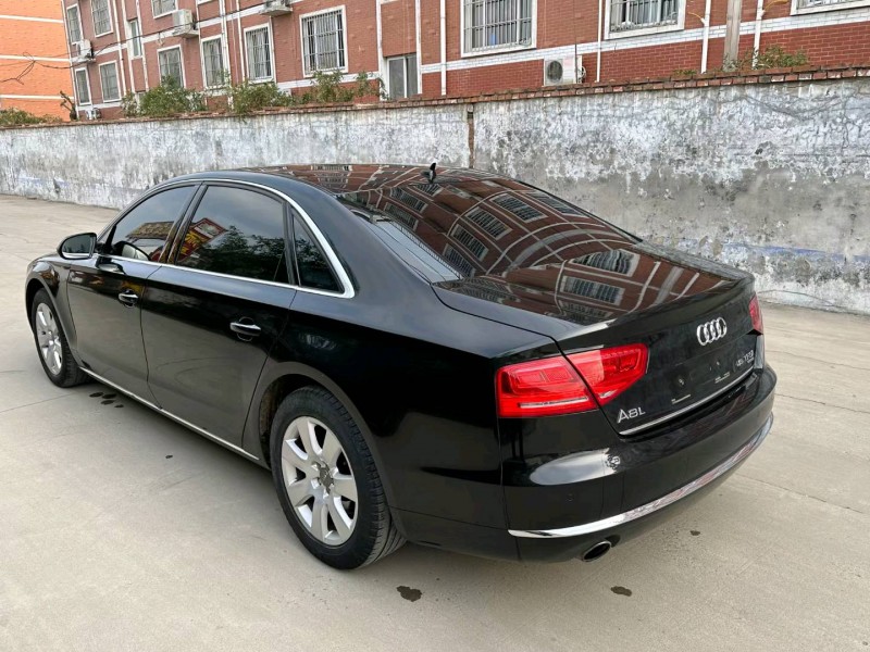 东营13年奥迪A8L8