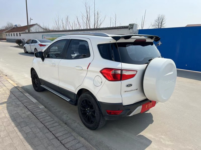 青岛17年福特翼搏4