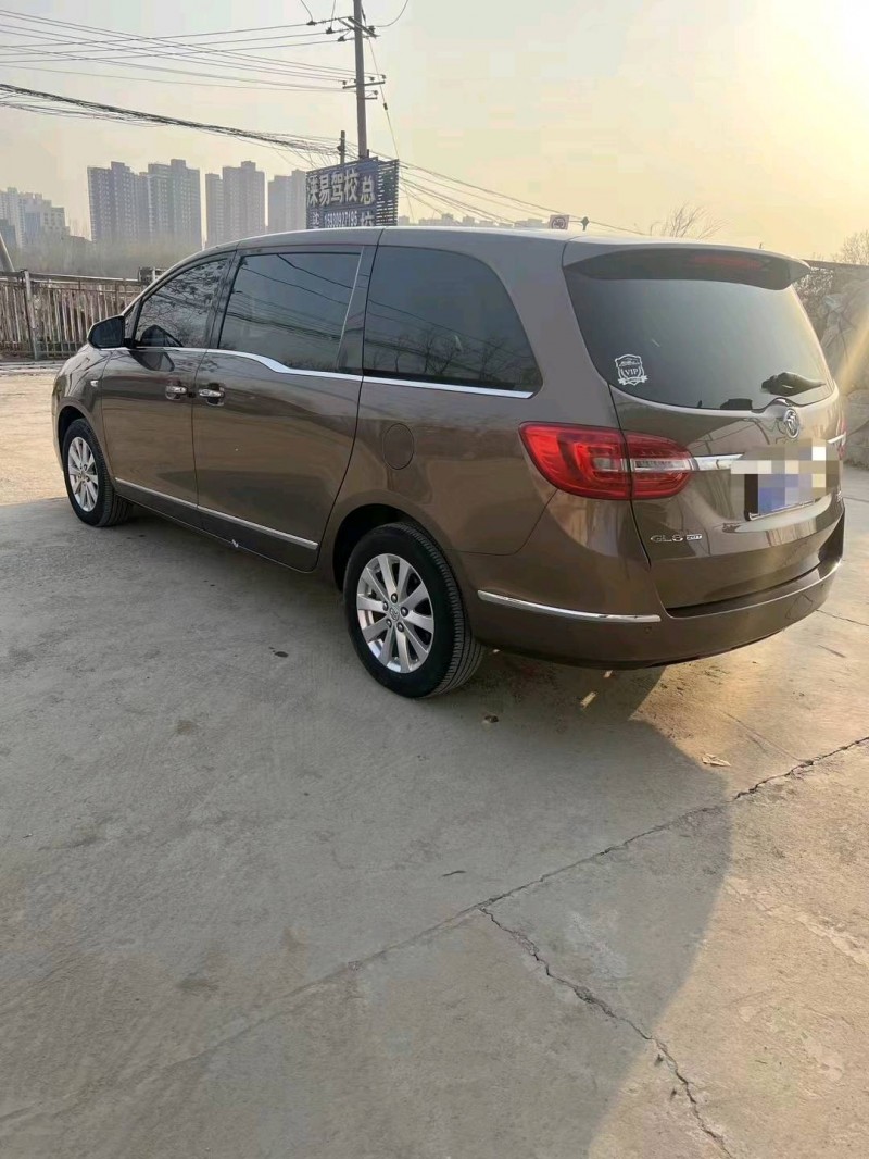 邯郸19年别克GL85