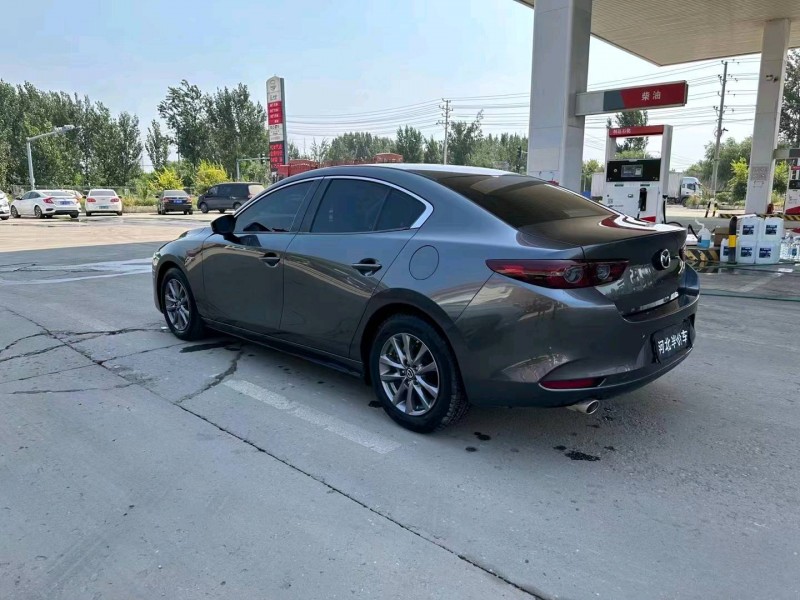 邯郸21年马自达昂克赛拉9