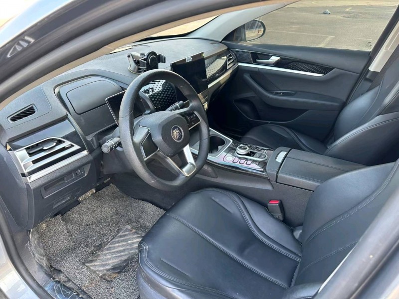 济南23年比亚迪秦6