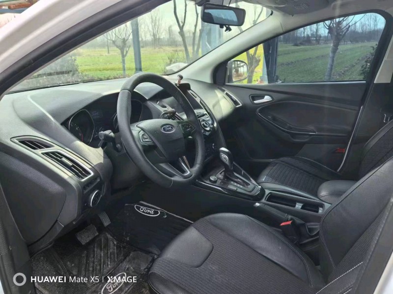 东营21年福特福克斯7