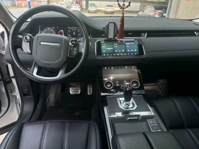 保定19年路虎极光6