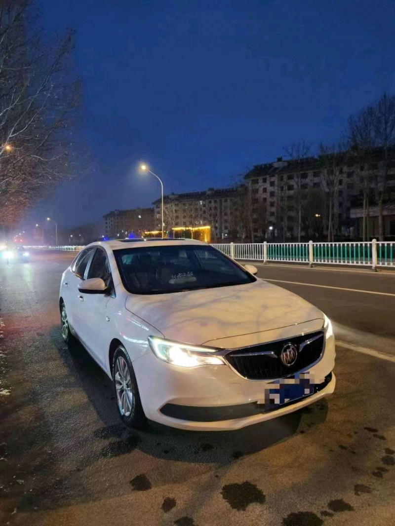 东营18年别克英朗2