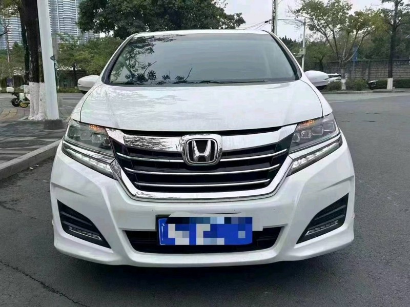 枣庄18年本田艾力绅1