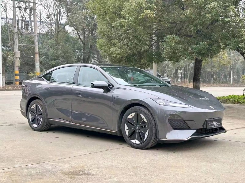 襄陽23年長安汽車深藍2
