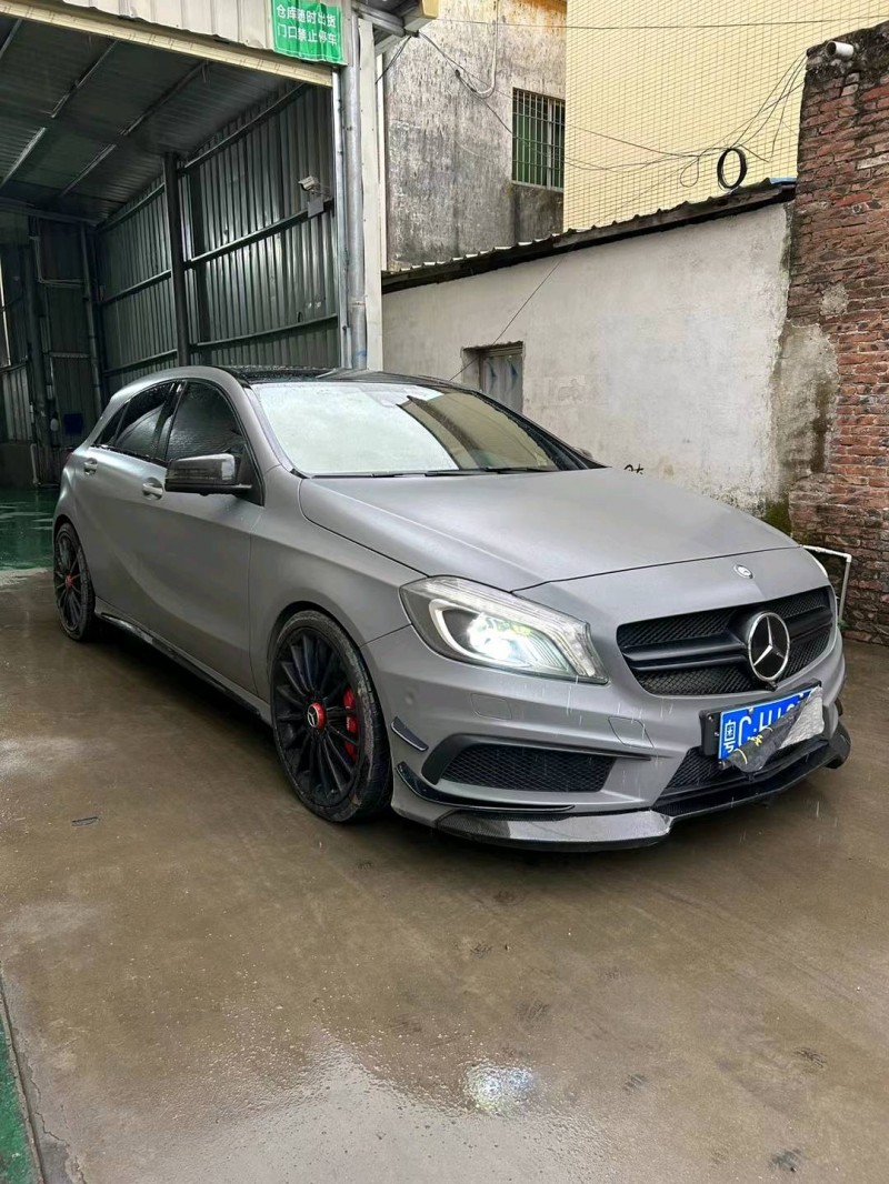 中山16年奔驰AMG3