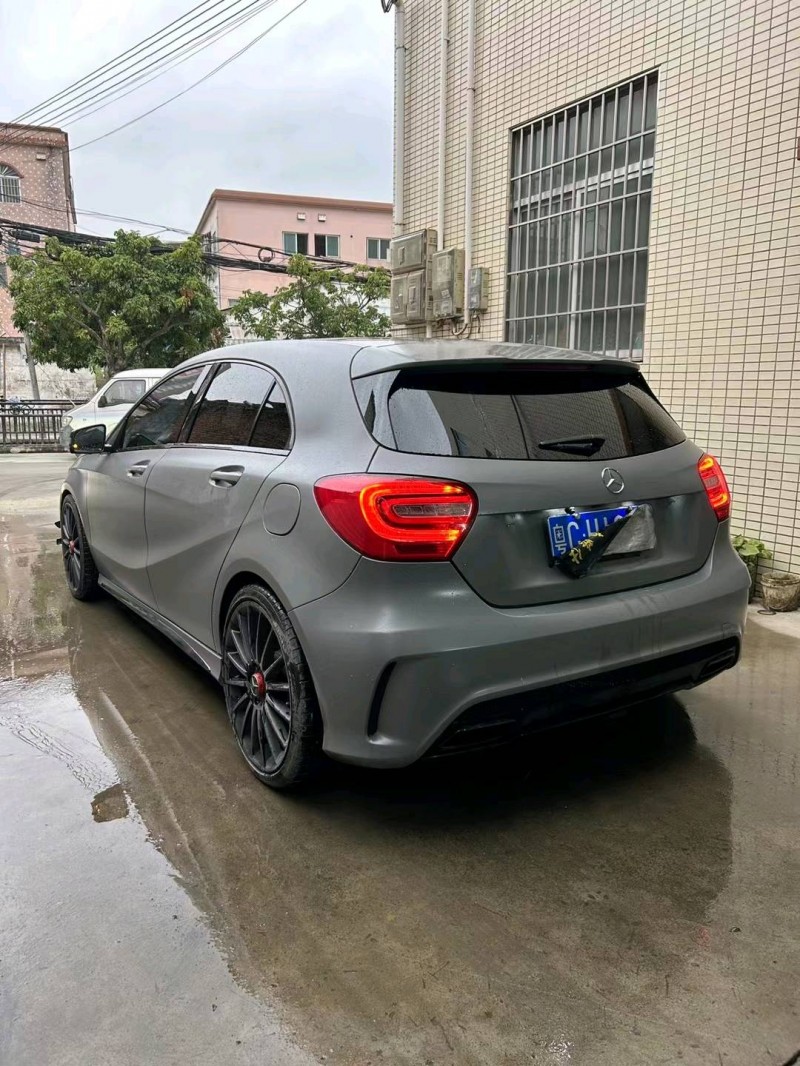 中山16年奔驰AMG9