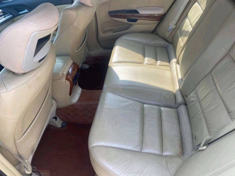 东营11年本田雅阁8