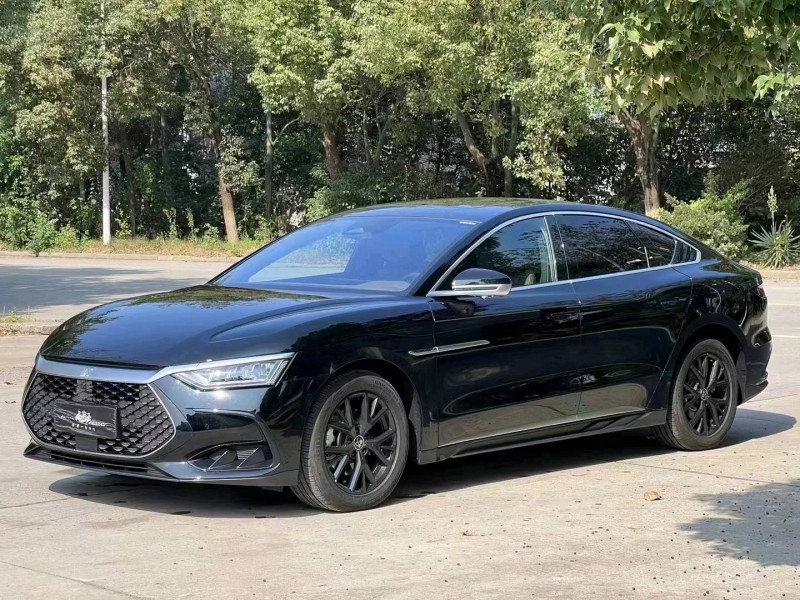 襄阳23年比亚迪汉3