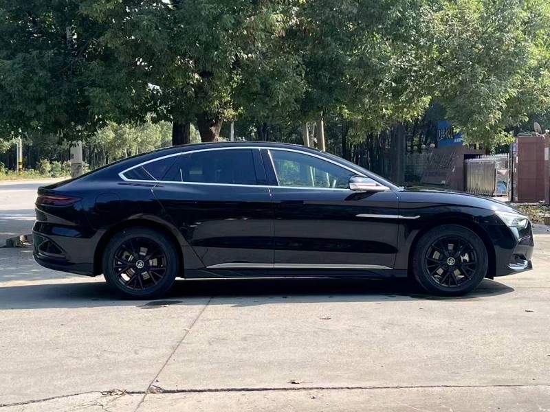 襄阳23年比亚迪汉4