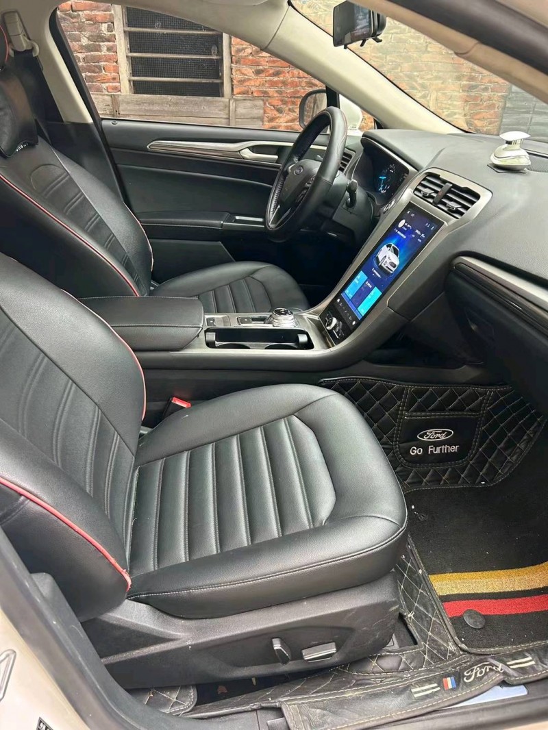 中山21年福特蒙迪欧7