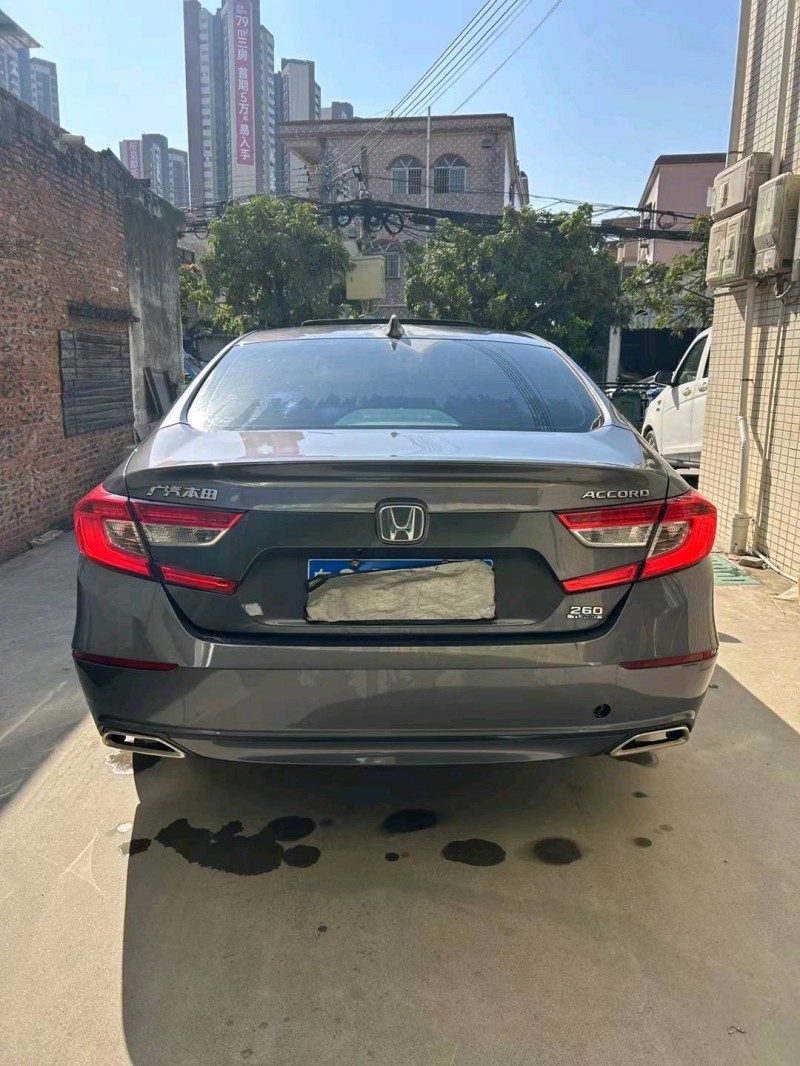 中山18年本田雅阁7