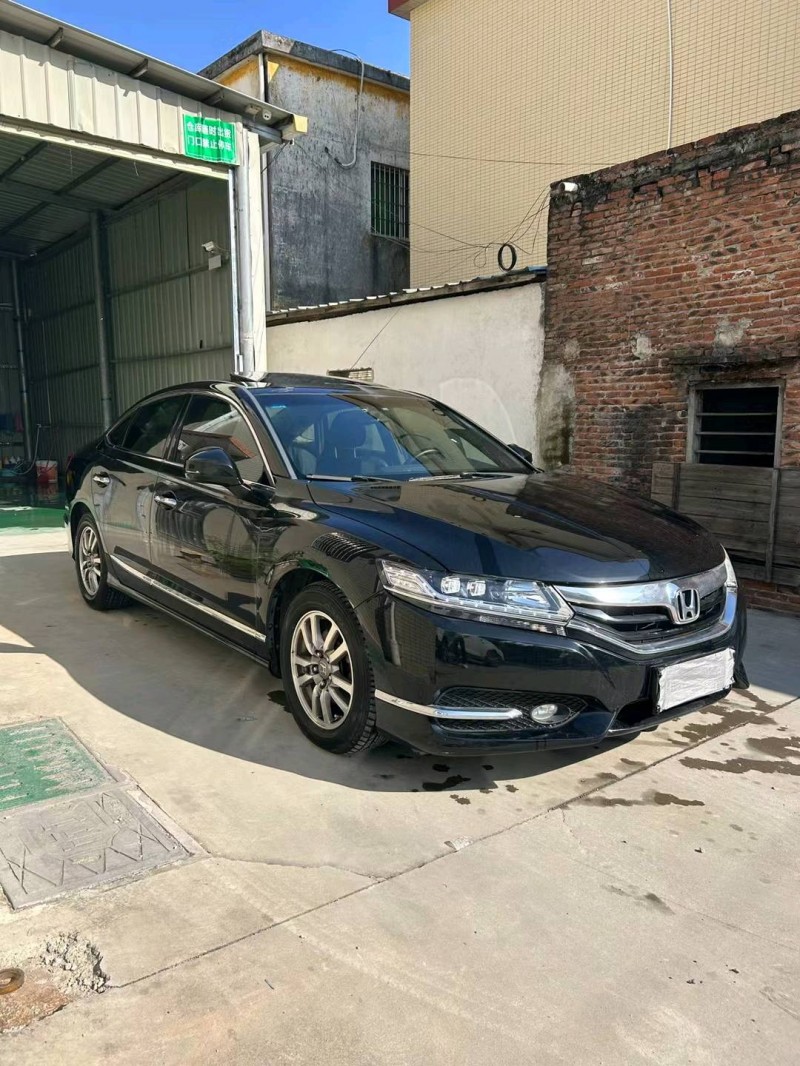 中山16年本田思铂睿2