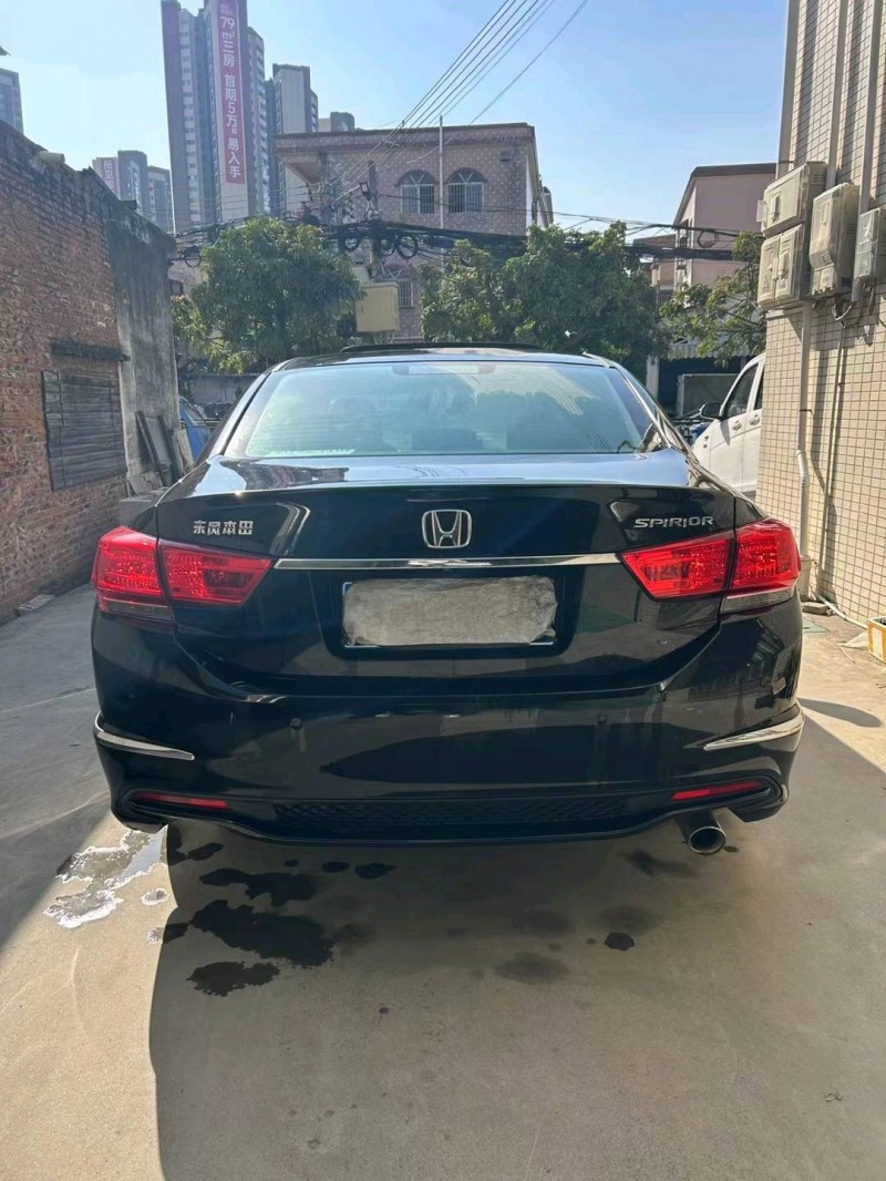 中山16年本田思铂睿4