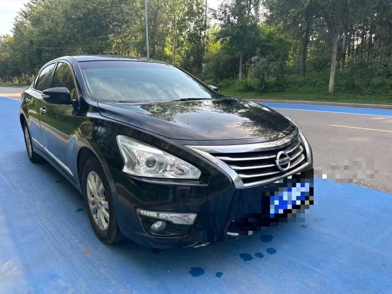 济南15年日产天籁2