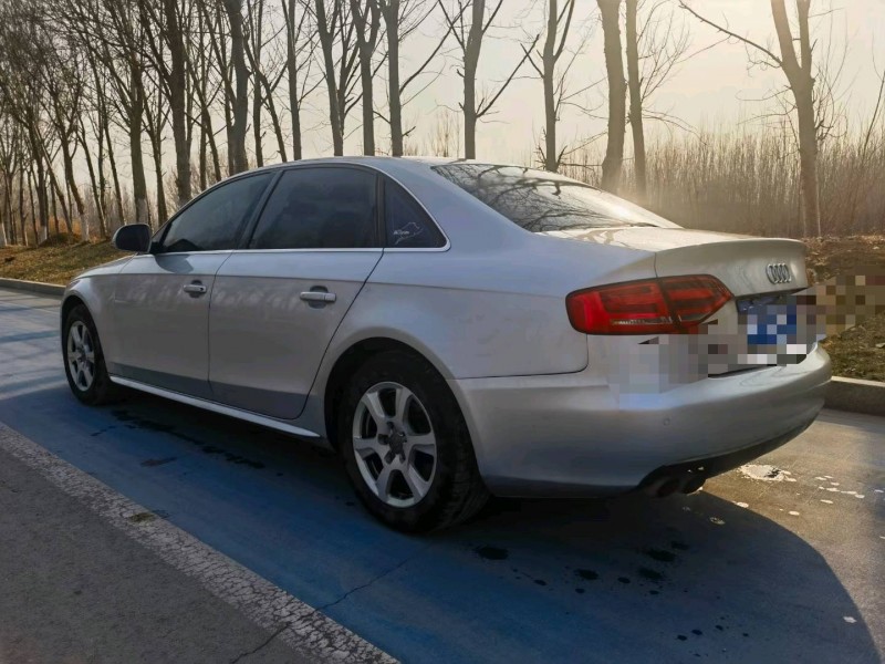 济南09年奥迪A4L8