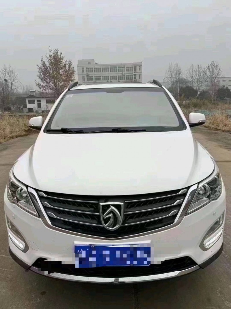 濟南17年寶駿5601
