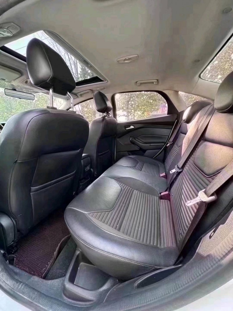 菏泽17年福特福克斯6