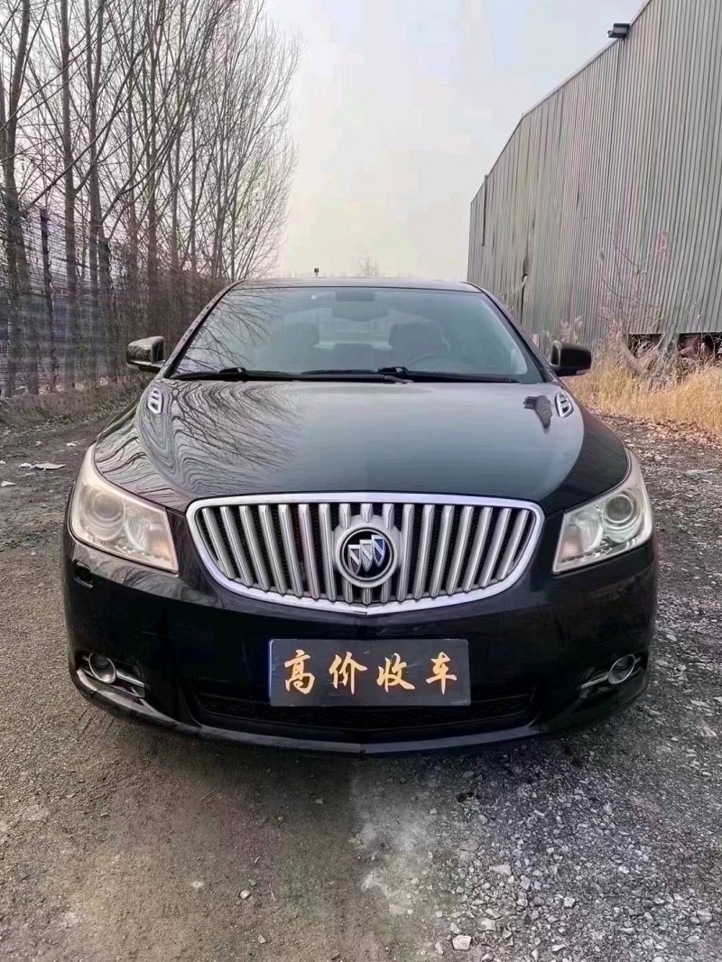 菏泽11年别克君越1