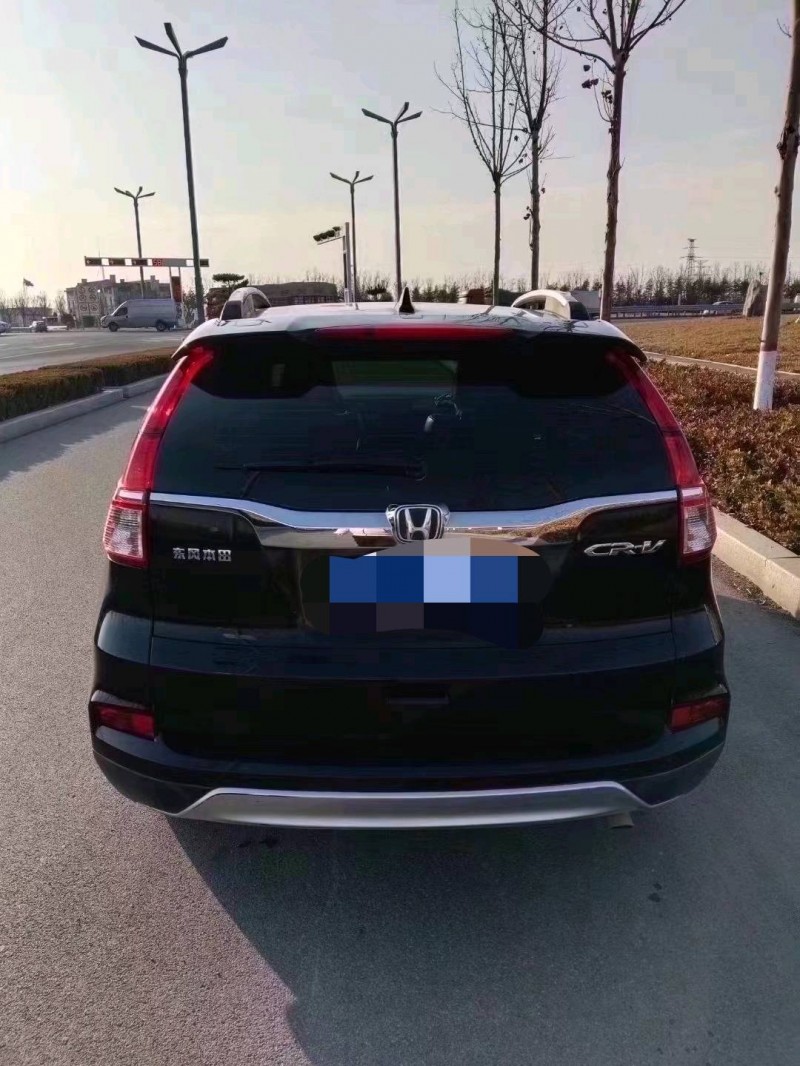 菏泽17年本田CRV3