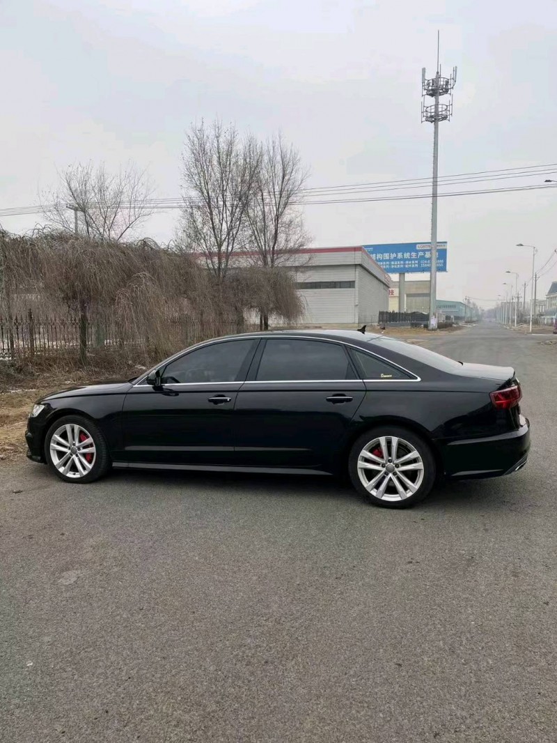 沈陽18年奧迪A6L7
