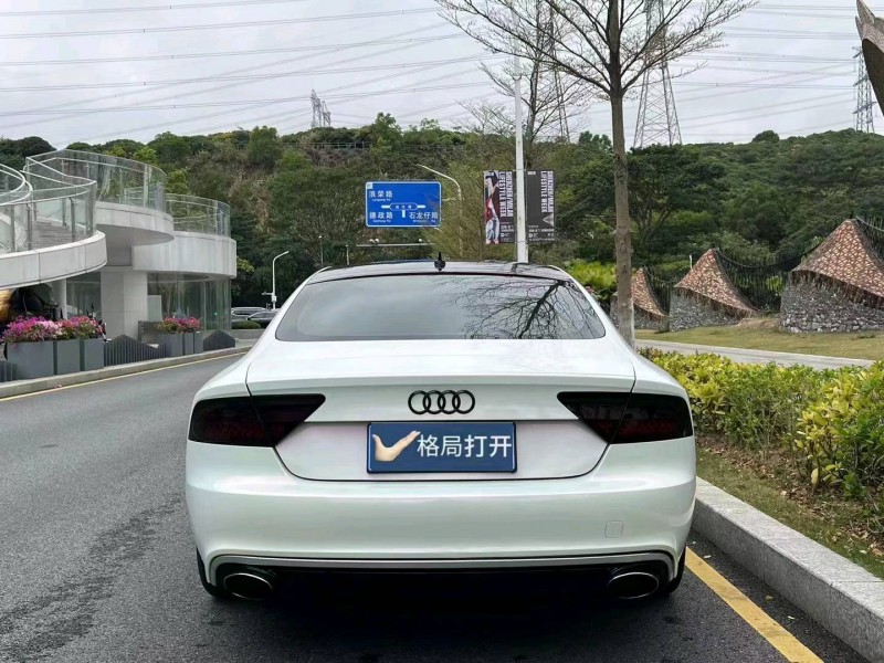 深圳12年奥迪A7L9