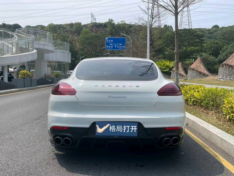 广州14年保时捷帕拉梅拉9