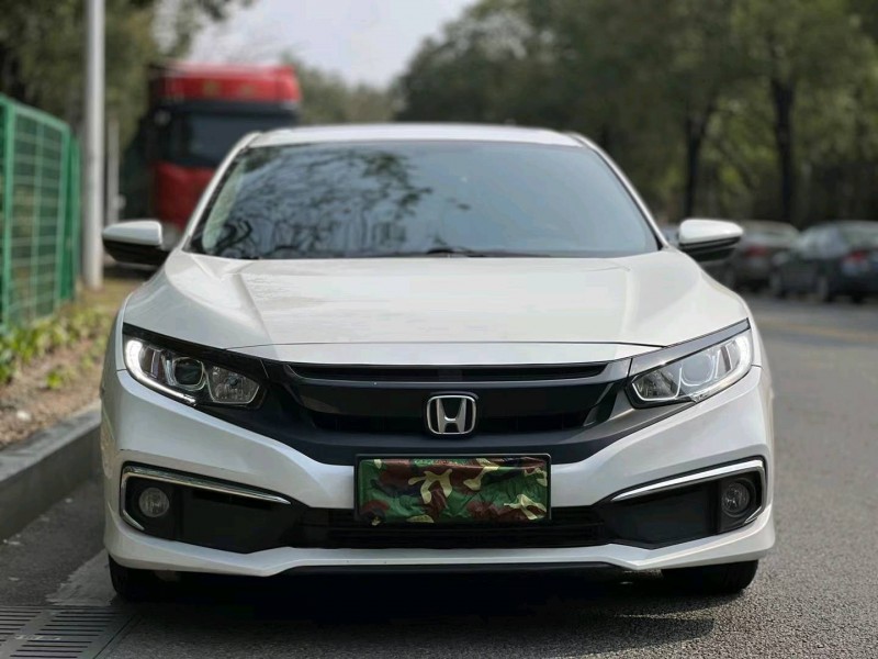 广州19年本田思域1