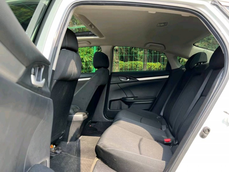 广州19年本田思域7