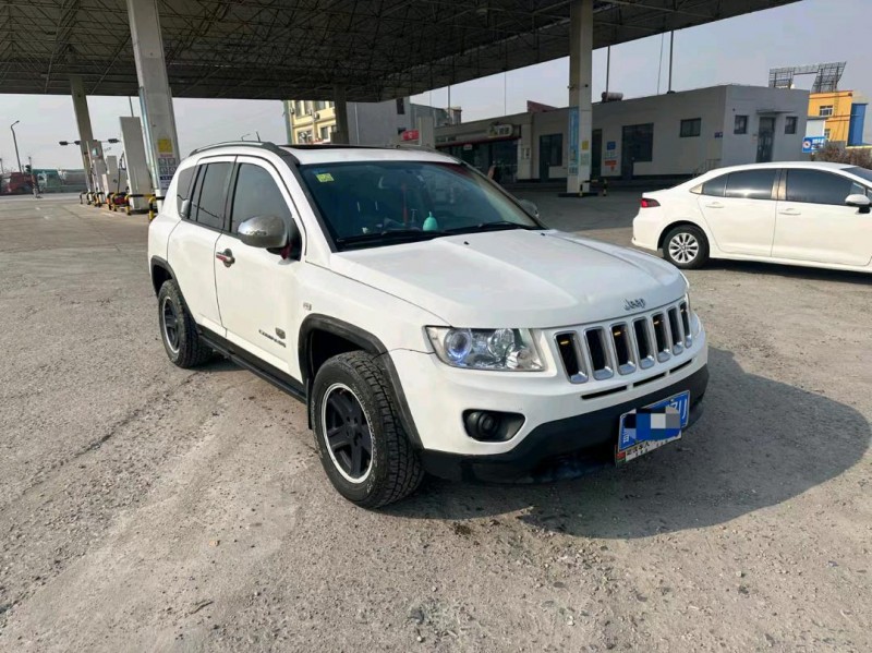 枣庄12年Jeep指南者5