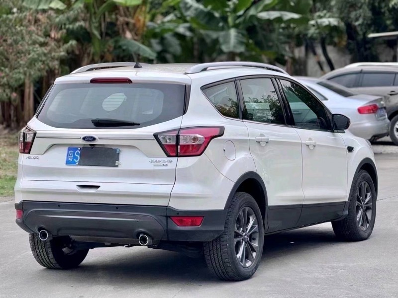 珠海21年福特翼虎3