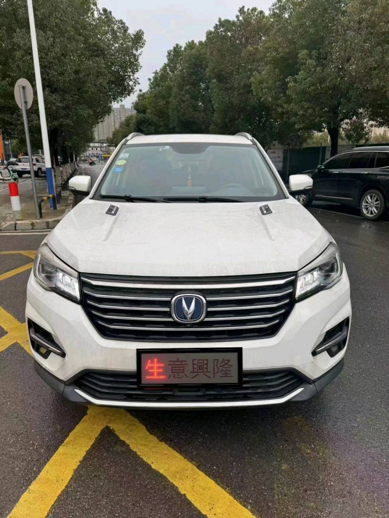 萍鄉18年長安汽車CS751