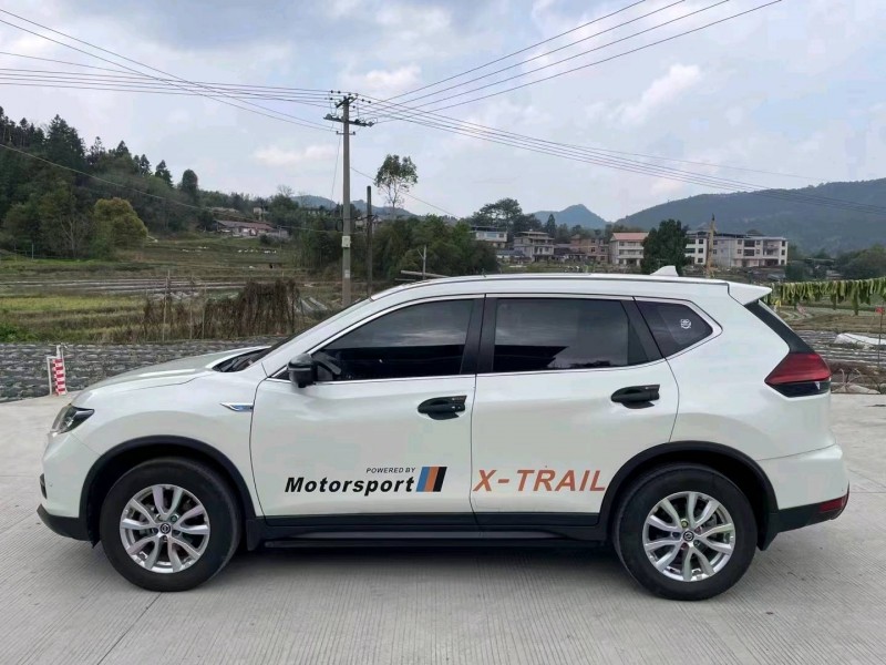 廈門21年日產奇駿9