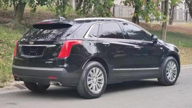廈門18年凱迪拉克XT54